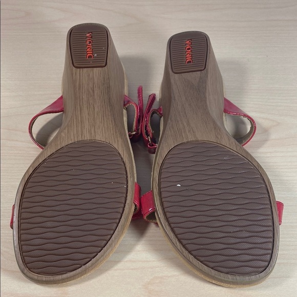 Vionic Maggie Red Wedge Sandals Comfortable Slip-On Design - Picture 7 of 11